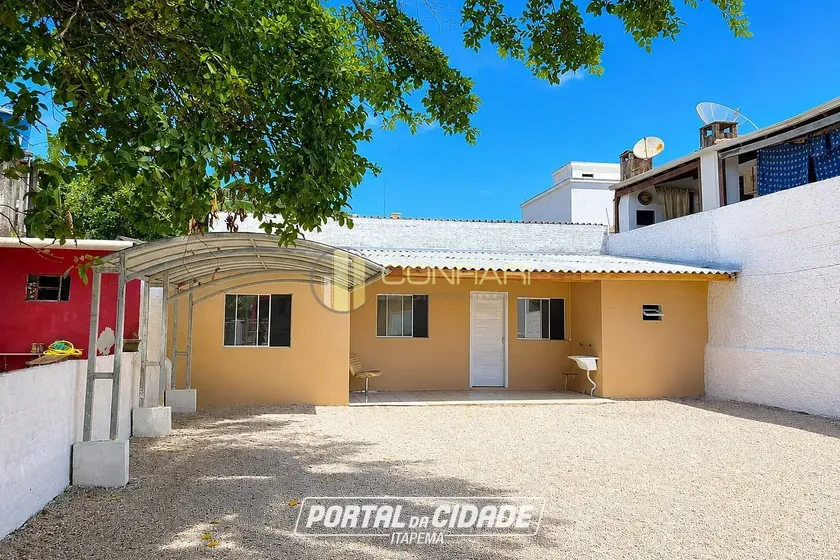 Casa &agrave; venda - 67m&sup2; - centro