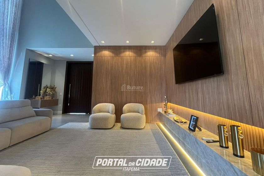 Casa &agrave; venda - 360m&sup2; - Centro