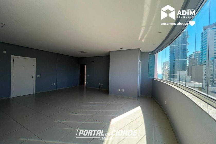 Apartamento para alugar - 153m&sup2; - Centro