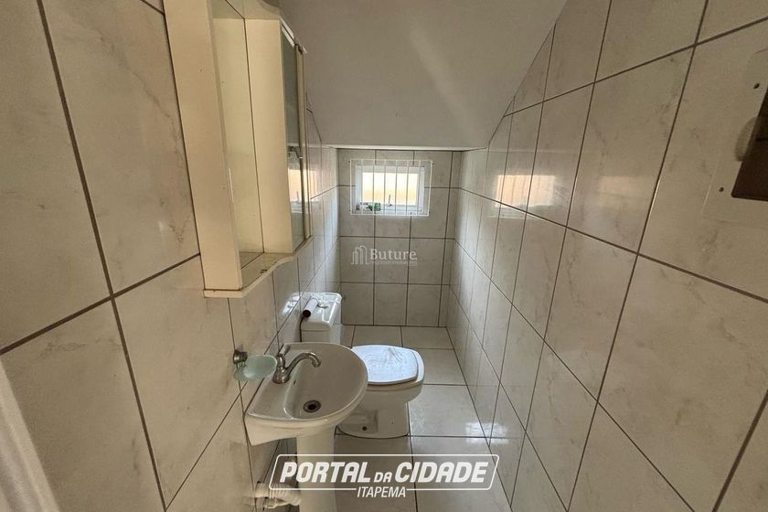 Casa &agrave; venda - 530m&sup2; - 