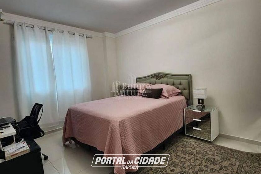 Apartamento &agrave; venda - Meia Praia