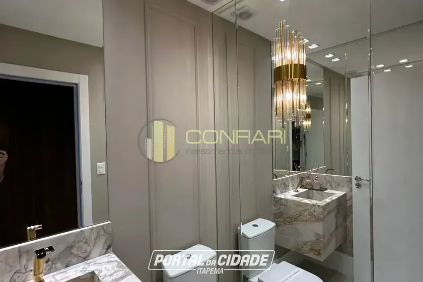 Apartamento &agrave; venda - 180m&sup2; - Meia Praia