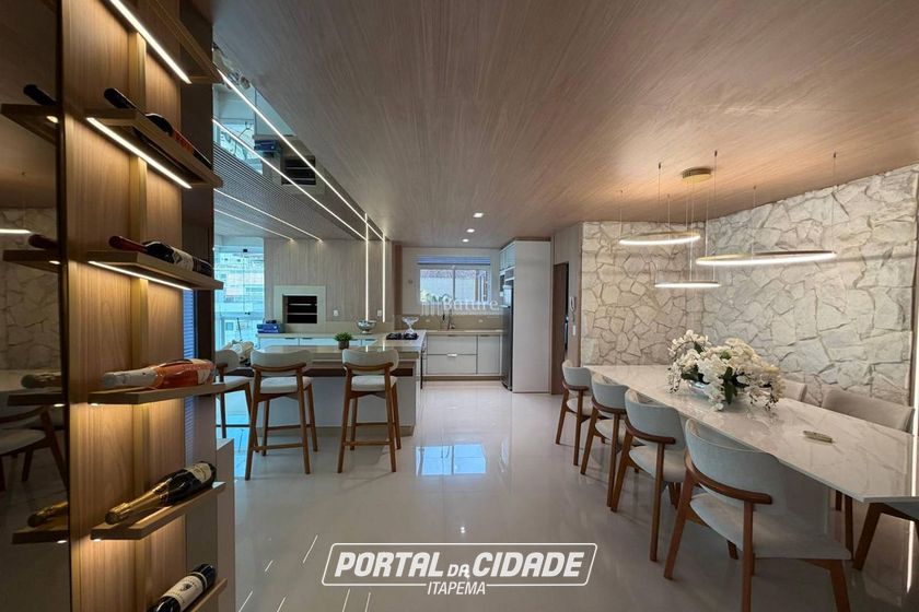 Apartamento &agrave; venda - 340m&sup2; - Meia Praia