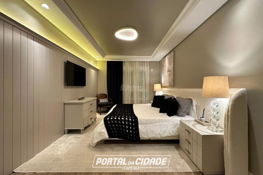 Apartamento &agrave; venda - 281m&sup2; - Meia Praia