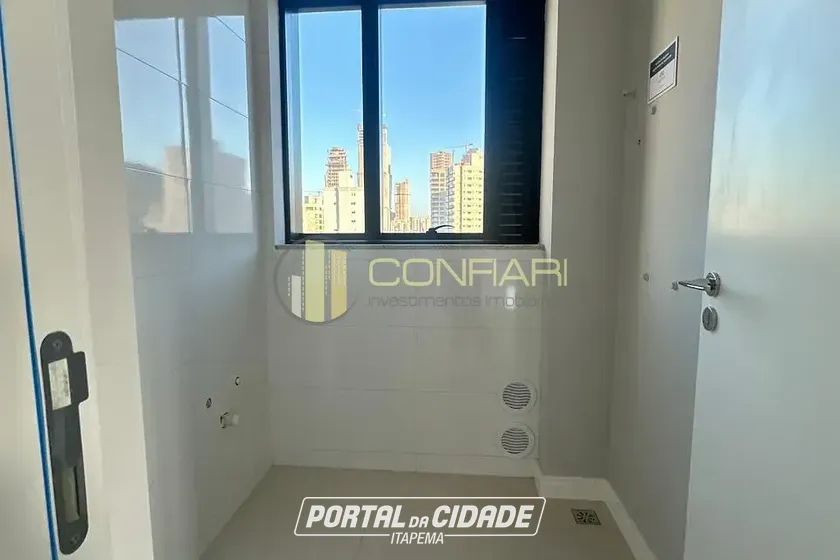 Apartamento &agrave; venda - 92m&sup2; - centro