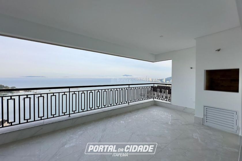 Apartamento &agrave; venda - 190m&sup2; - Centro