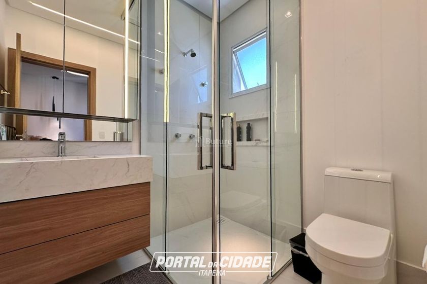 Apartamento &agrave; venda - 160m&sup2; - Centro