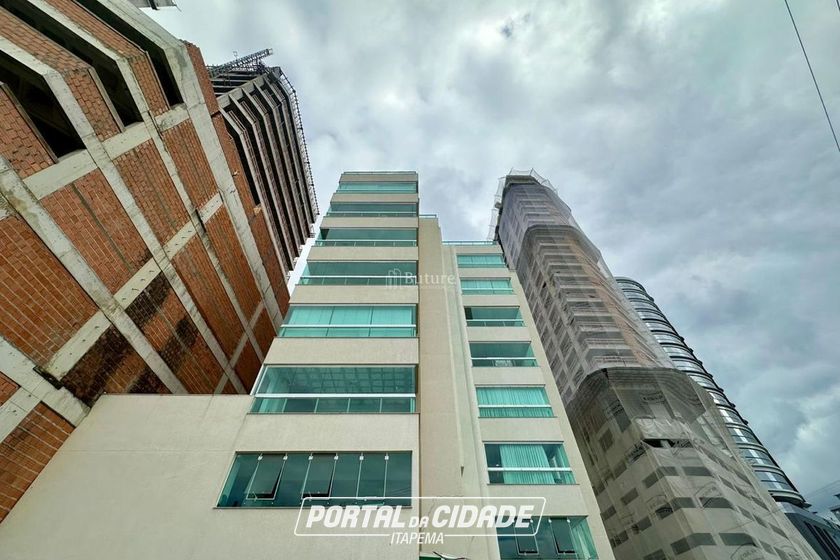 Apartamento &agrave; venda - 180m&sup2; - 