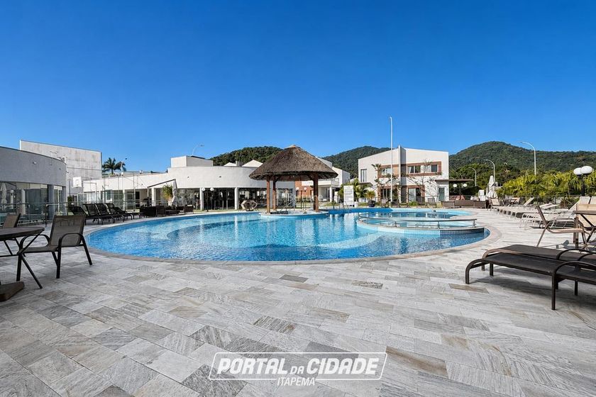 Casa &agrave; venda - 141m&sup2; - Barra