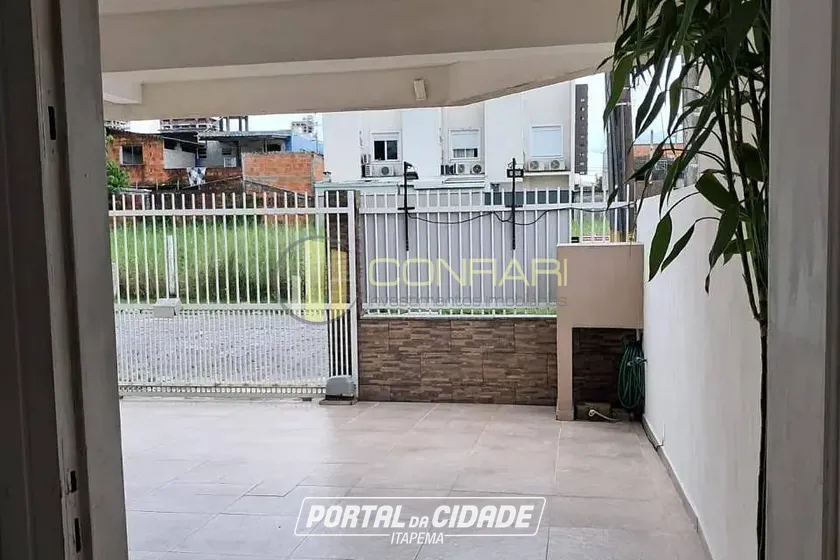 Sobrado para alugar - 134m&sup2; - Morretes