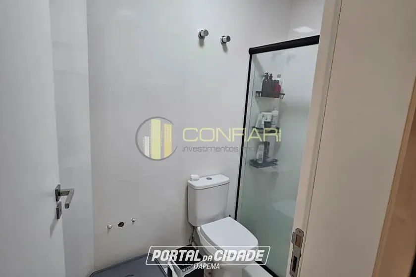 Apartamento para alugar - 127m&sup2; - Meia Praia