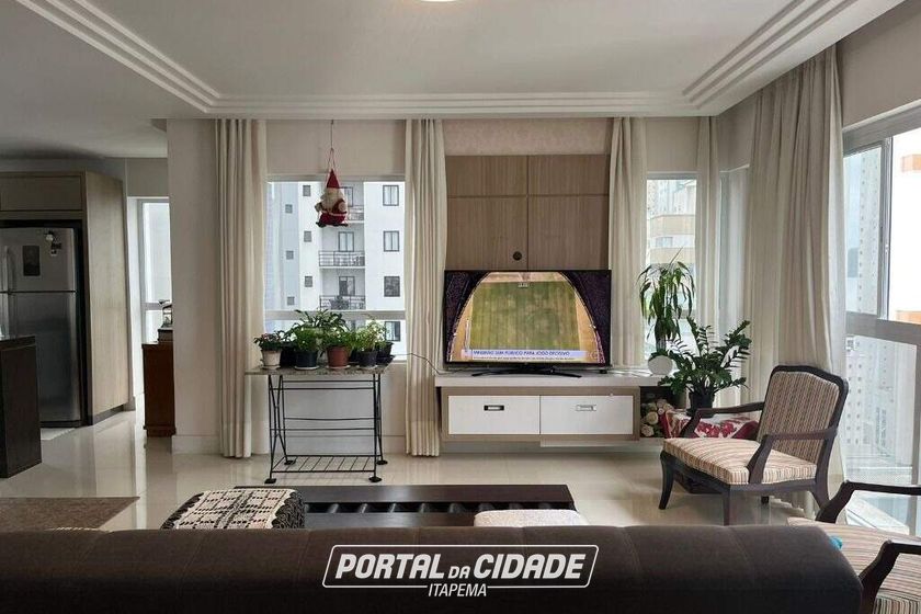 Apartamento para alugar - 178m&sup2; - Pioneiros