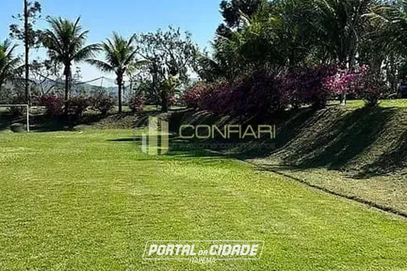 Ch&aacute;cara &agrave; venda - 15176m&sup2; - Ganchos de Fora