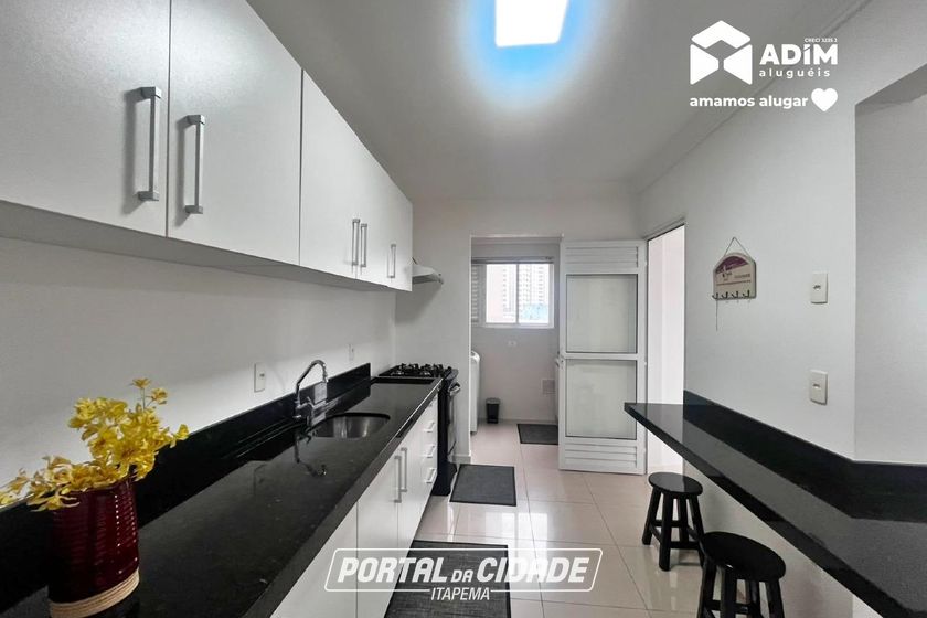 Apartamento para alugar - 130m&sup2; - Centro