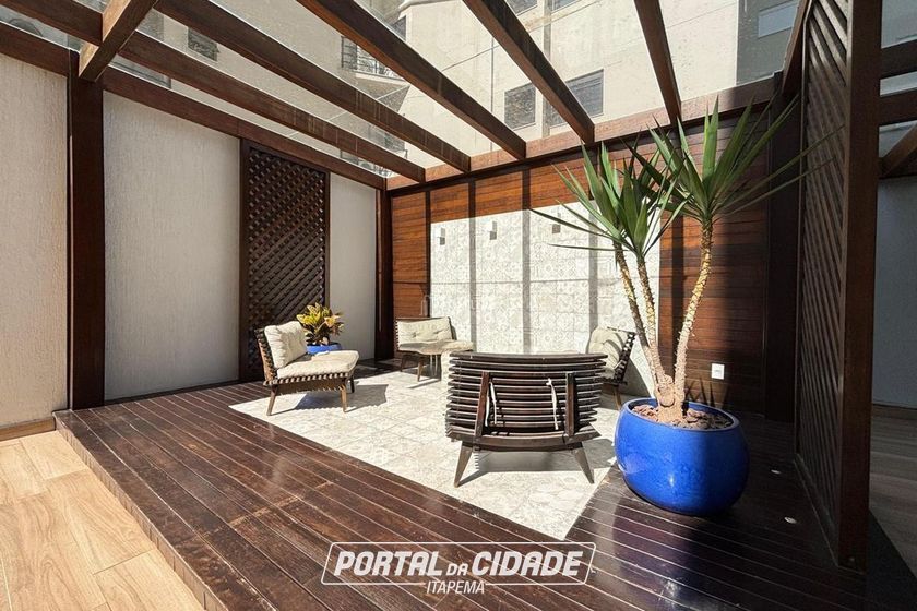 Apartamento &agrave; venda - 208m&sup2; - Meia Praia