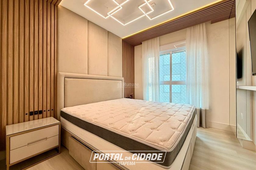 Apartamento &agrave; venda - 200m&sup2; - Meia Praia