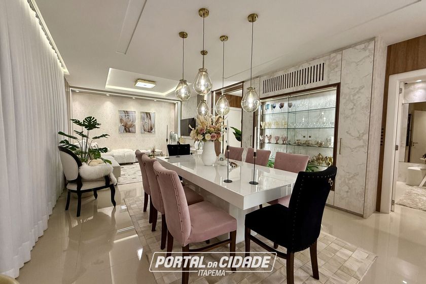 Apartamento &agrave; venda - 171m&sup2; - Meia Praia