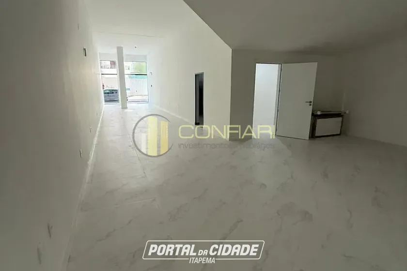 Sala Comercial para alugar - 110m&sup2; - Meia Praia