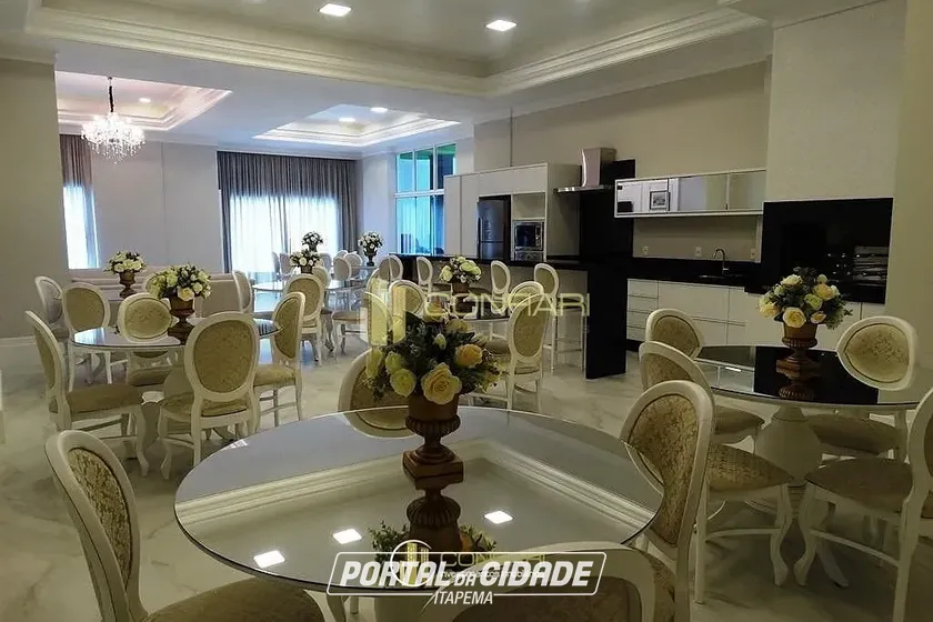 Apartamento &agrave; venda - 149m&sup2; - Centro