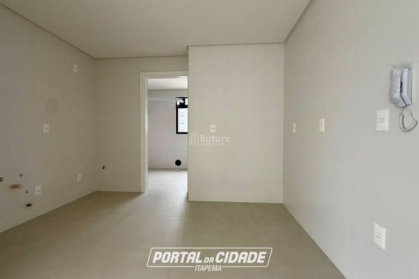 Apartamento &agrave; venda - Meia Praia
