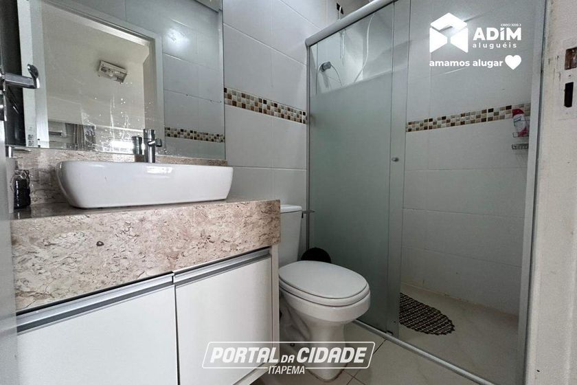 Apartamento para alugar - 100m&sup2; - Meia Praia