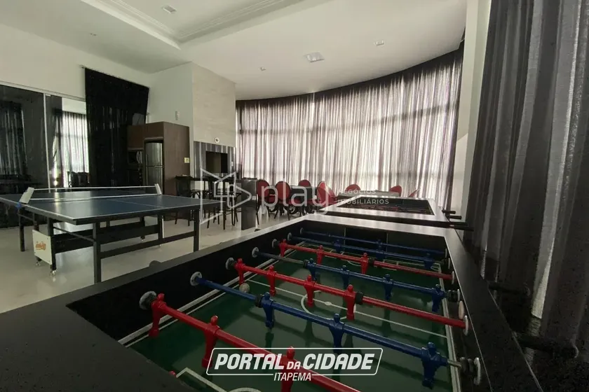 Apartamento &agrave; venda - 115m&sup2; - Meia Praia