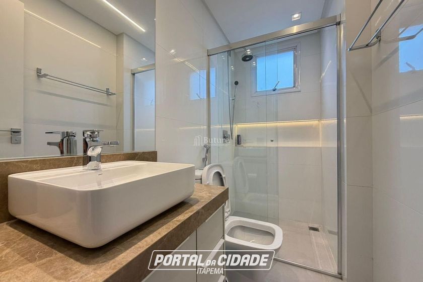 Apartamento &agrave; venda - 126m&sup2; - Centro