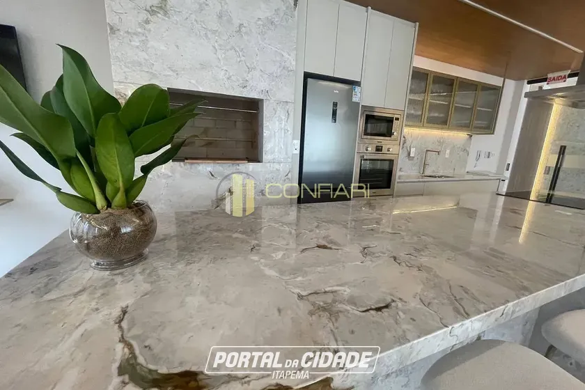 Apartamento &agrave; venda - 133m&sup2; - meia praia