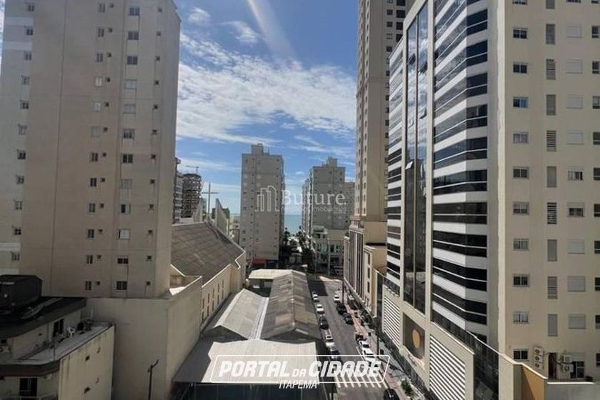 Apartamento &agrave; venda - Meia Praia