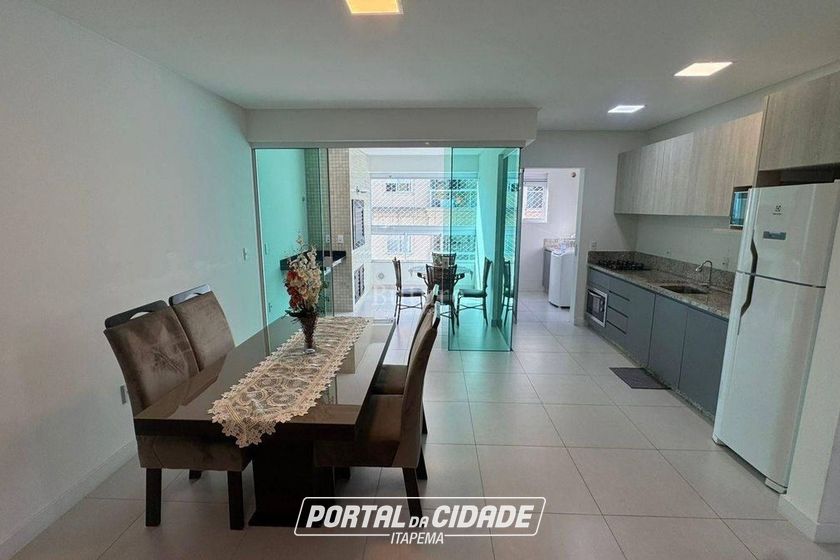 Apartamento &agrave; venda - Meia Praia