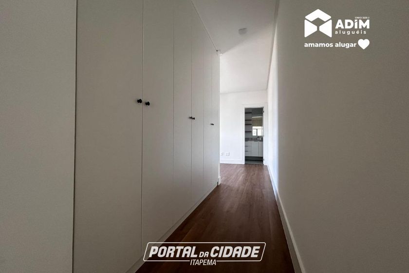 Apartamento para alugar - 125m&sup2; - Meia Praia