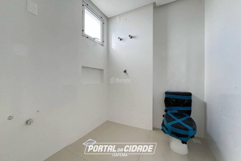 Apartamento &agrave; venda - Meia Praia