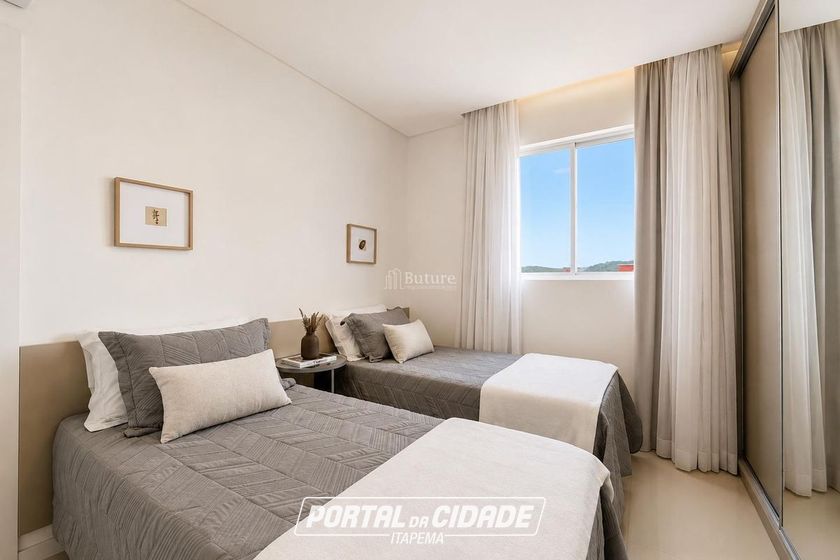 Apartamento &agrave; venda - 126m&sup2; - Pioneiros
