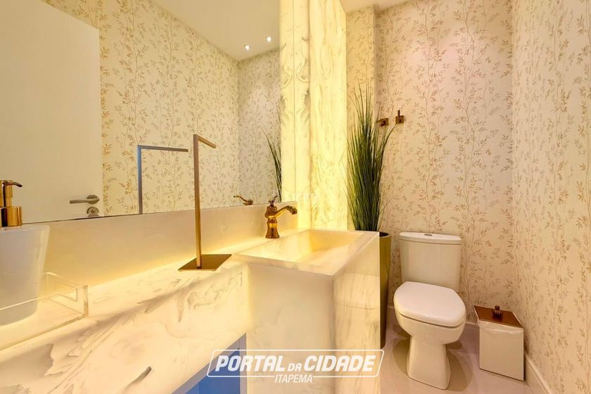 Apartamento &agrave; venda - 160m&sup2; - Meia Praia
