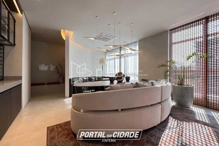 Apartamento &agrave; venda - 128m&sup2; - Meia Praia