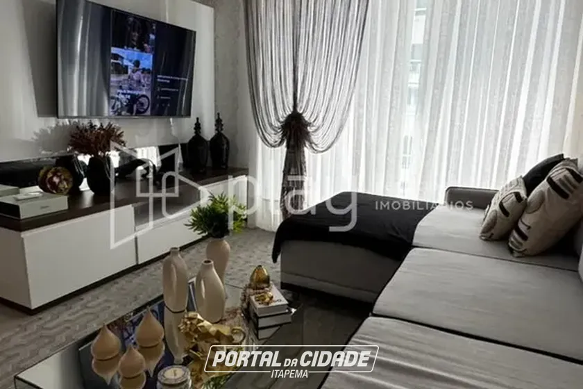 Apartamento &agrave; venda - 158m&sup2; - Meia Praia
