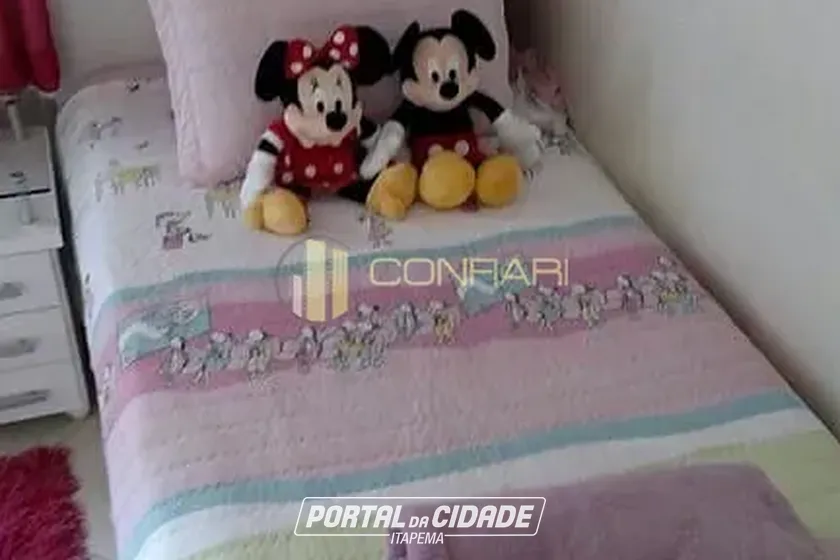 Apartamento &agrave; venda - 130m&sup2; - Meia Praia