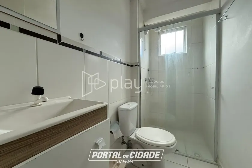 Apartamento &agrave; venda - 100m&sup2; - Meia Praia