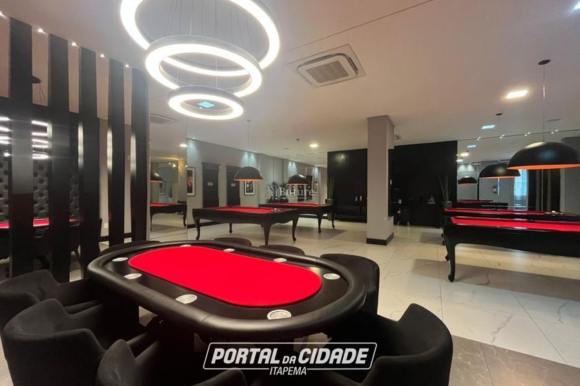 Apartamento &agrave; venda - 85m&sup2; - Meia Praia