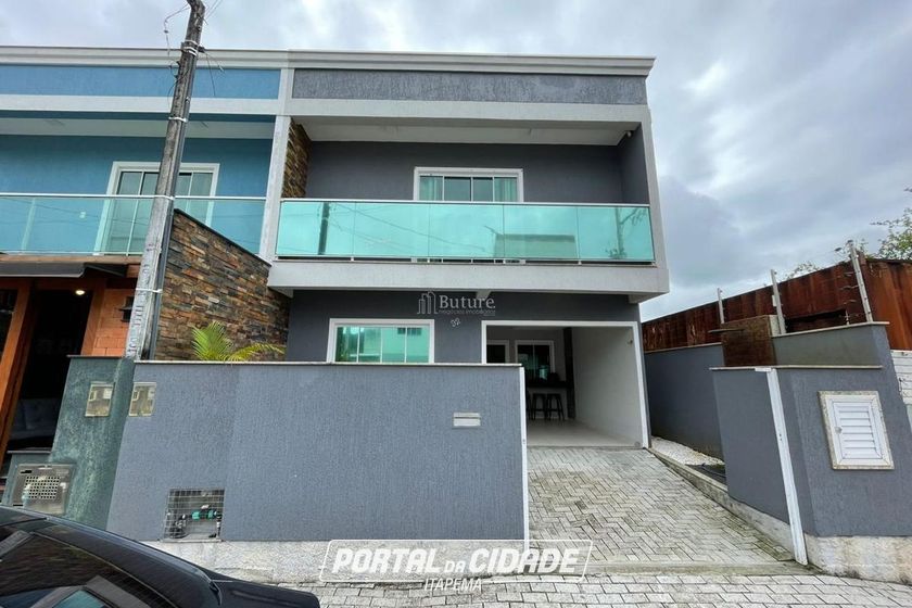 Casa &agrave; venda - 124m&sup2; - 