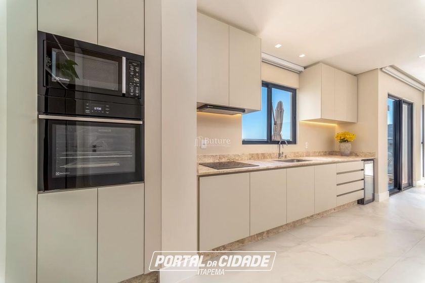 Apartamento &agrave; venda - 193m&sup2; - Barra Sul