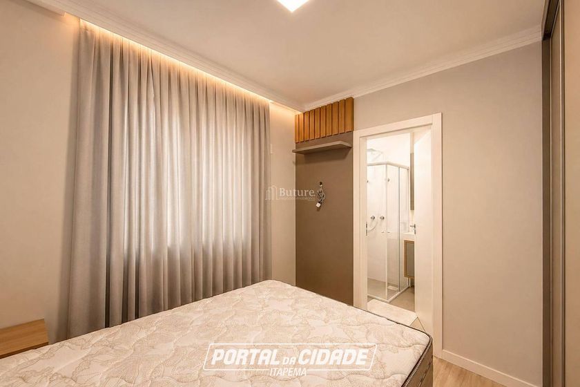 Apartamento para alugar - Meia Praia