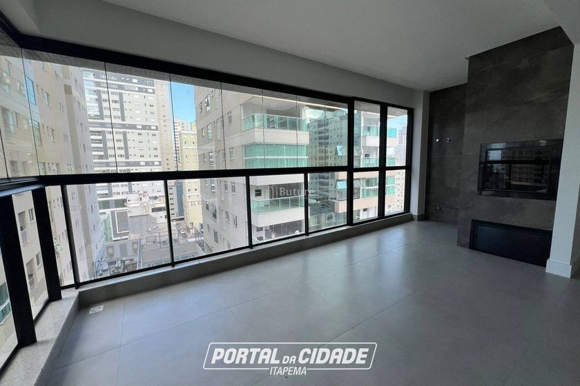 Apartamento &agrave; venda - Meia Praia