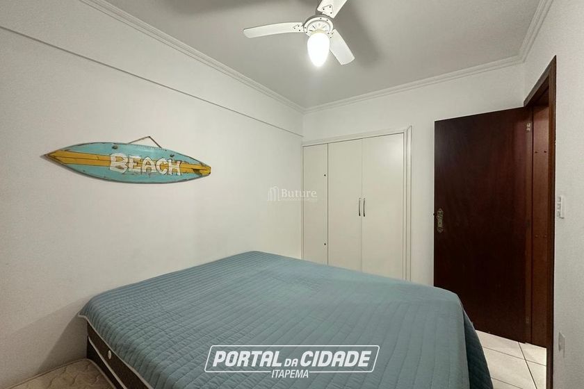 Apartamento &agrave; venda - 79m&sup2; - Meia Praia
