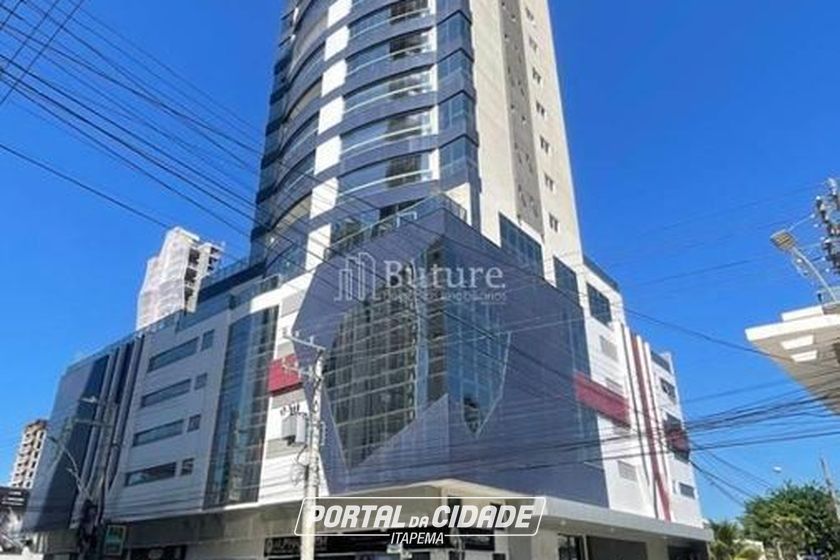 Apartamento &agrave; venda - Meia Praia