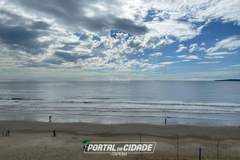 Apartamento &agrave; venda - Meia Praia