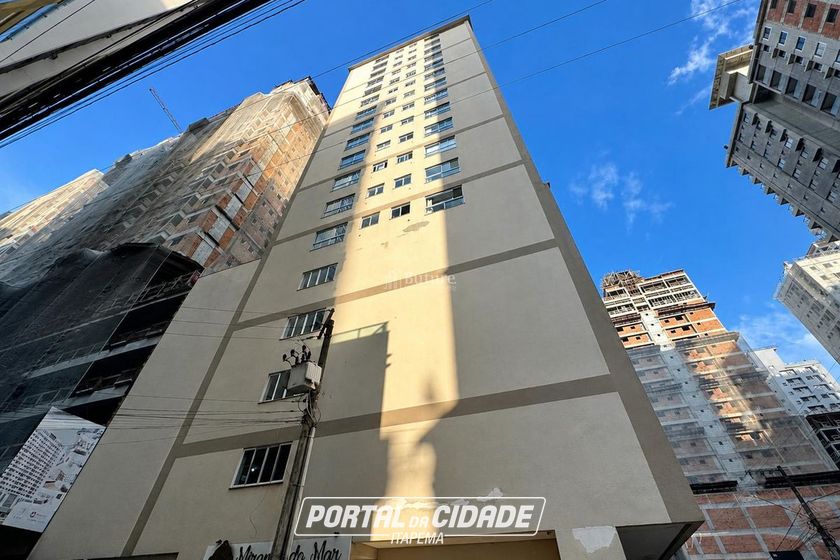Apartamento &agrave; venda - 55m&sup2; - Morretes