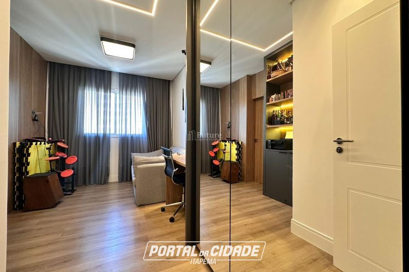 Apartamento &agrave; venda - 160m&sup2; - Centro