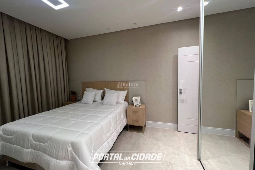 Apartamento &agrave; venda - Meia Praia