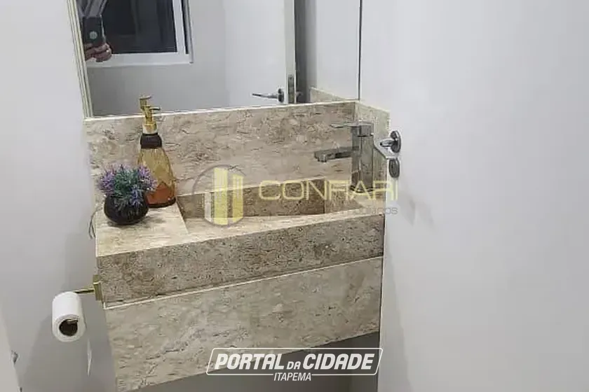 Apartamento para alugar - 80m&sup2; - Meia Praia